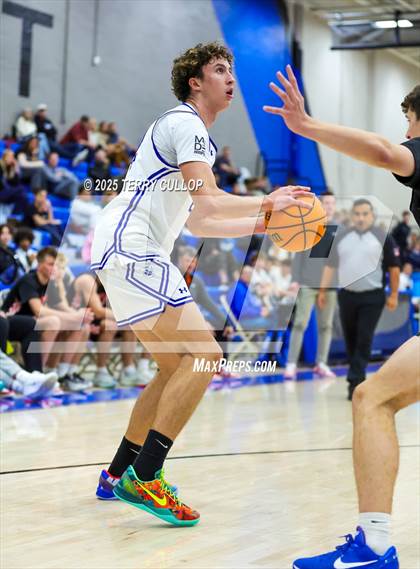 Thumbnail 2 in JV: Timpview @ Bingham photogallery.