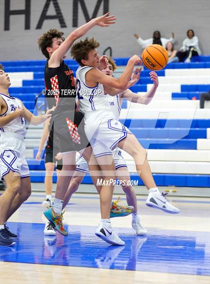 Thumbnail 1 in JV: Timpview @ Bingham photogallery.