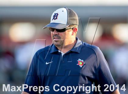 Thumbnail 2 in Barbers Hill vs. Dawson (UIL 4A Region 3 Regional Playoff) photogallery.