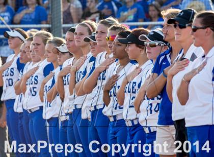 Thumbnail 2 in Barbers Hill vs. Dawson (UIL 4A Region 3 Regional Playoff) photogallery.