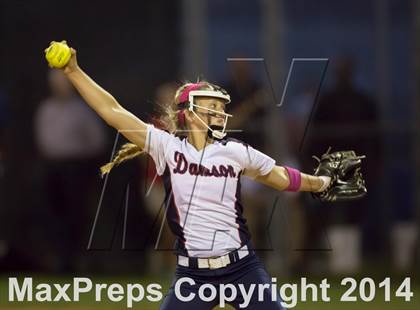 Thumbnail 1 in Barbers Hill vs. Dawson (UIL 4A Region 3 Regional Playoff) photogallery.