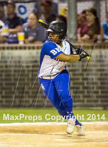 Thumbnail 2 in Barbers Hill vs. Dawson (UIL 4A Region 3 Regional Playoff) photogallery.