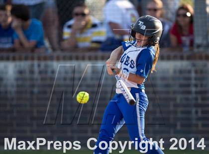 Thumbnail 2 in Barbers Hill vs. Dawson (UIL 4A Region 3 Regional Playoff) photogallery.