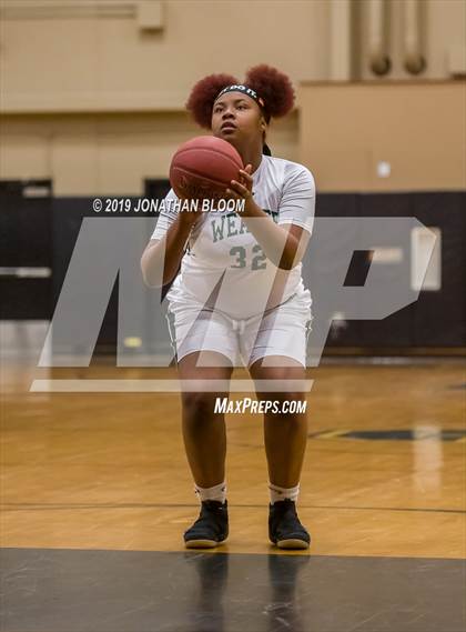 Thumbnail 1 in Wilbur Cross @ Weaver photogallery.