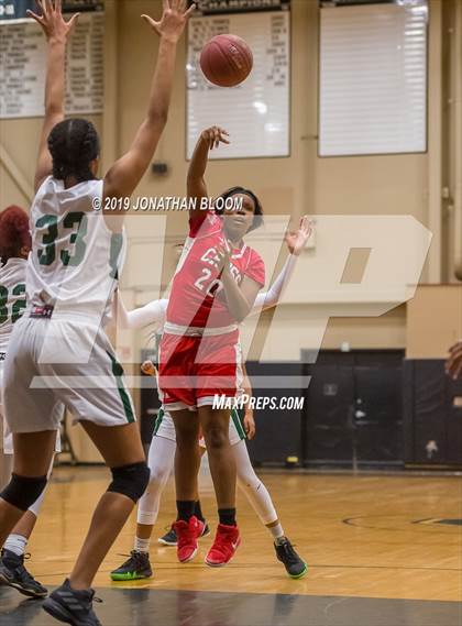 Thumbnail 3 in Wilbur Cross @ Weaver photogallery.