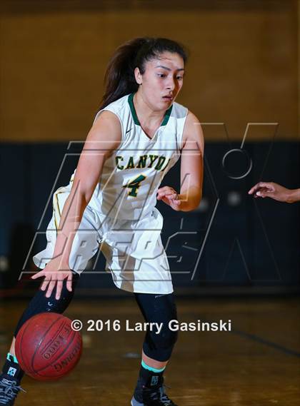 Thumbnail 2 in Lakeside @ Canyon (CIF SoCal Regional D3 Playoff) photogallery.