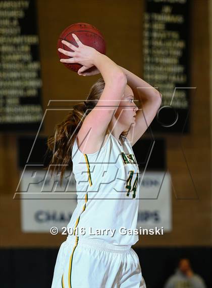 Thumbnail 1 in Lakeside @ Canyon (CIF SoCal Regional D3 Playoff) photogallery.