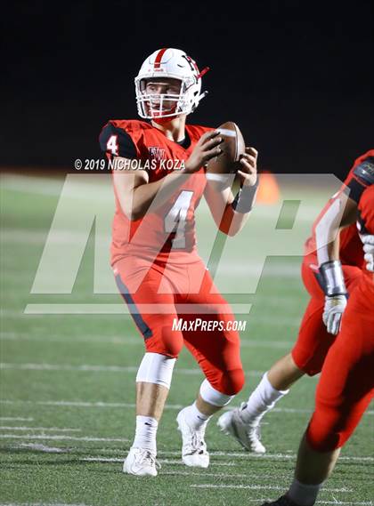 Thumbnail 2 in St. Genevieve vs. Harvard-Westlake photogallery.