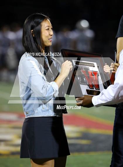 Thumbnail 2 in St. Genevieve vs. Harvard-Westlake photogallery.