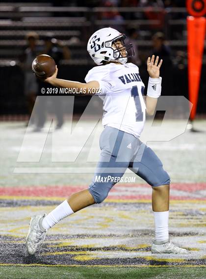 Thumbnail 2 in St. Genevieve vs. Harvard-Westlake photogallery.