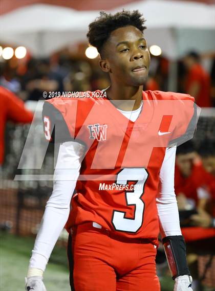 Thumbnail 3 in St. Genevieve vs. Harvard-Westlake photogallery.