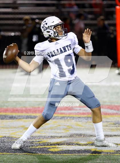Thumbnail 1 in St. Genevieve vs. Harvard-Westlake photogallery.