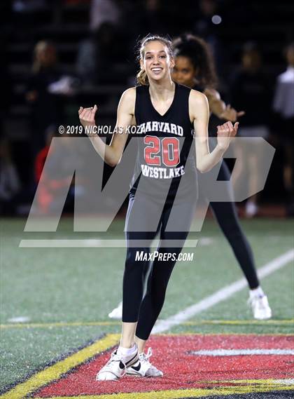 Thumbnail 1 in St. Genevieve vs. Harvard-Westlake photogallery.