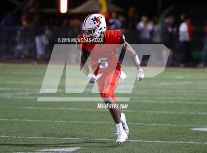 Thumbnail 1 in St. Genevieve vs. Harvard-Westlake photogallery.