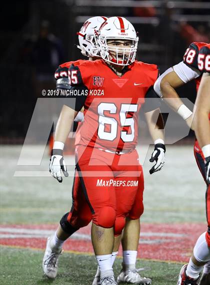 Thumbnail 1 in St. Genevieve vs. Harvard-Westlake photogallery.