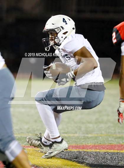 Thumbnail 2 in St. Genevieve vs. Harvard-Westlake photogallery.