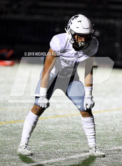 Thumbnail 3 in St. Genevieve vs. Harvard-Westlake photogallery.