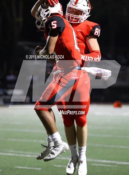 Thumbnail 2 in St. Genevieve vs. Harvard-Westlake photogallery.