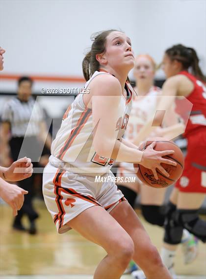 Thumbnail 3 in Johnstown-Monroe vs Amanda-Clearcreek (OHSAA D3 Sectional Final) photogallery.