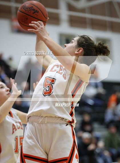 Thumbnail 3 in Johnstown-Monroe vs Amanda-Clearcreek (OHSAA D3 Sectional Final) photogallery.