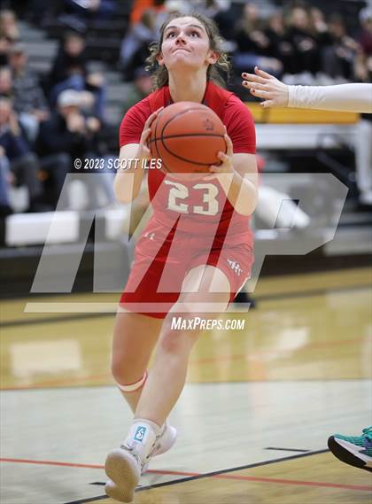 Thumbnail 2 in Johnstown-Monroe vs Amanda-Clearcreek (OHSAA D3 Sectional Final) photogallery.