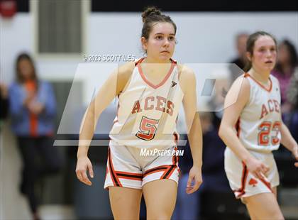 Thumbnail 3 in Johnstown-Monroe vs Amanda-Clearcreek (OHSAA D3 Sectional Final) photogallery.