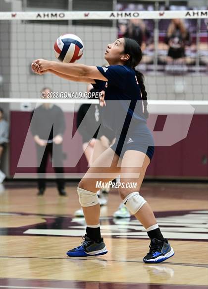 Thumbnail 3 in Sachse @ Wylie photogallery.