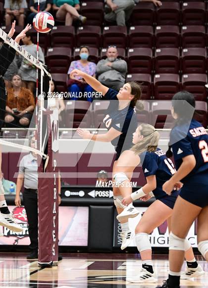 Thumbnail 1 in Sachse @ Wylie photogallery.