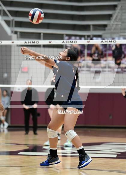 Thumbnail 1 in Sachse @ Wylie photogallery.