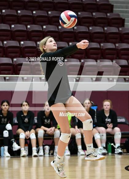Thumbnail 3 in Sachse @ Wylie photogallery.