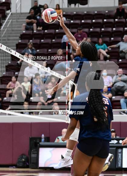 Thumbnail 3 in Sachse @ Wylie photogallery.