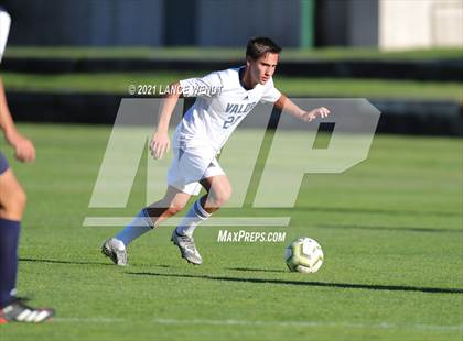 Thumbnail 3 in Valor Christian @ Columbine photogallery.