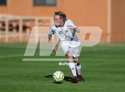 Thumbnail 3 in Valor Christian @ Columbine photogallery.