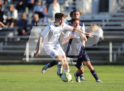 Thumbnail 2 in Valor Christian @ Columbine photogallery.