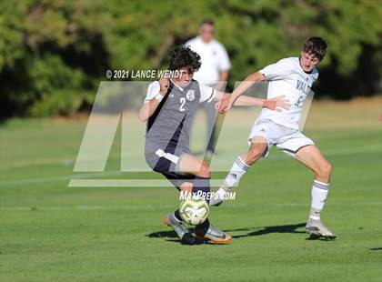 Thumbnail 3 in Valor Christian @ Columbine photogallery.