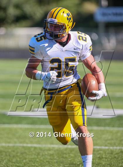 Thumbnail 3 in St. Ignatius @ Paramus Catholic photogallery.