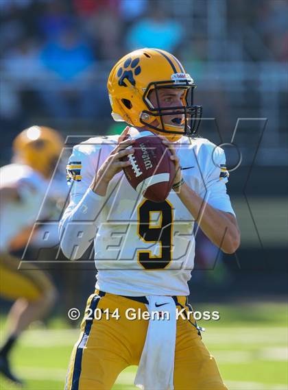Thumbnail 3 in St. Ignatius @ Paramus Catholic photogallery.