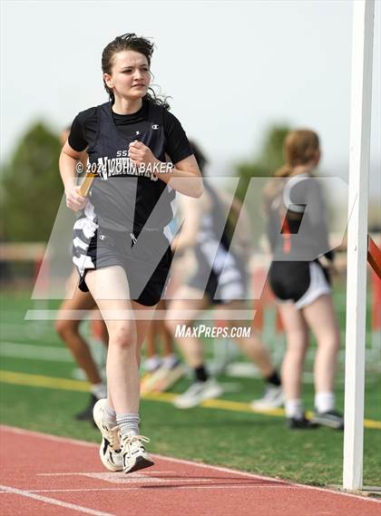 Thumbnail 1 in Fernley Invitational (4X800M Relay) photogallery.