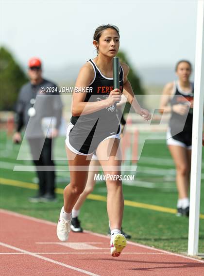 Thumbnail 2 in Fernley Invitational (4X800M Relay) photogallery.