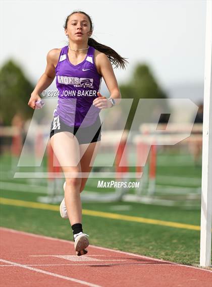 Thumbnail 1 in Fernley Invitational (4X800M Relay) photogallery.