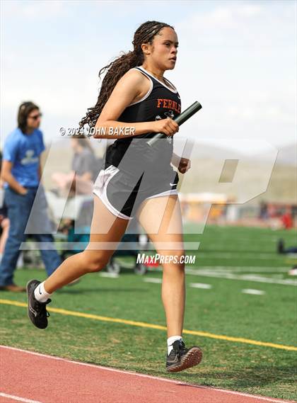 Thumbnail 2 in Fernley Invitational (4X800M Relay) photogallery.