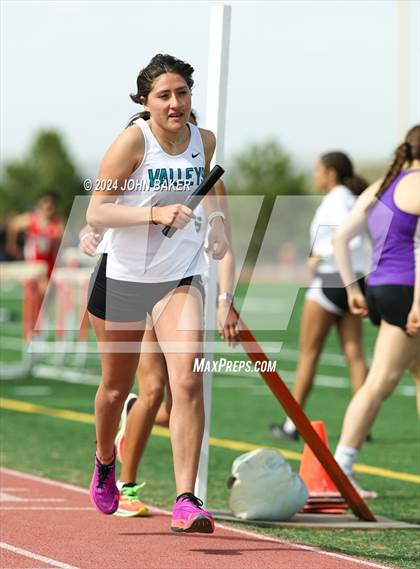 Thumbnail 2 in Fernley Invitational (4X800M Relay) photogallery.