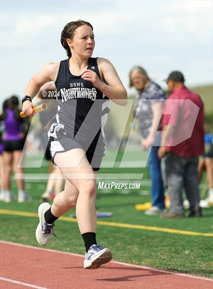 Thumbnail 2 in Fernley Invitational (4X800M Relay) photogallery.