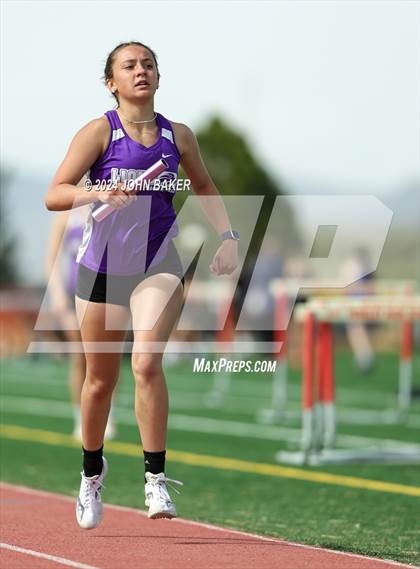 Thumbnail 2 in Fernley Invitational (4X800M Relay) photogallery.