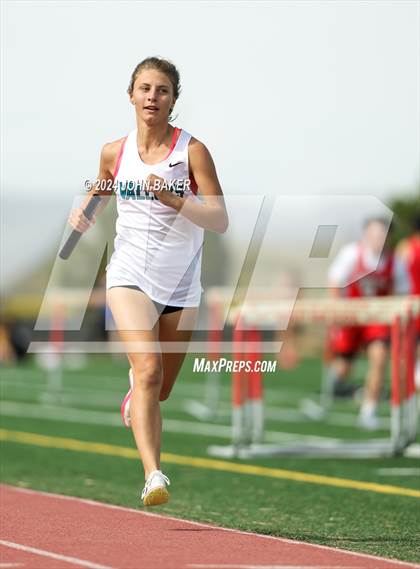 Thumbnail 3 in Fernley Invitational (4X800M Relay) photogallery.