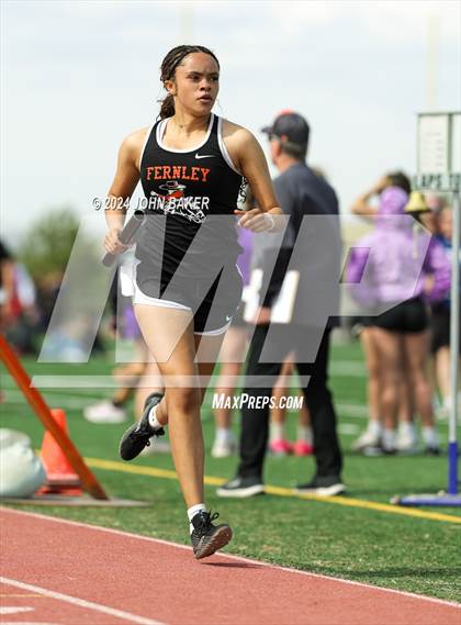 Thumbnail 1 in Fernley Invitational (4X800M Relay) photogallery.