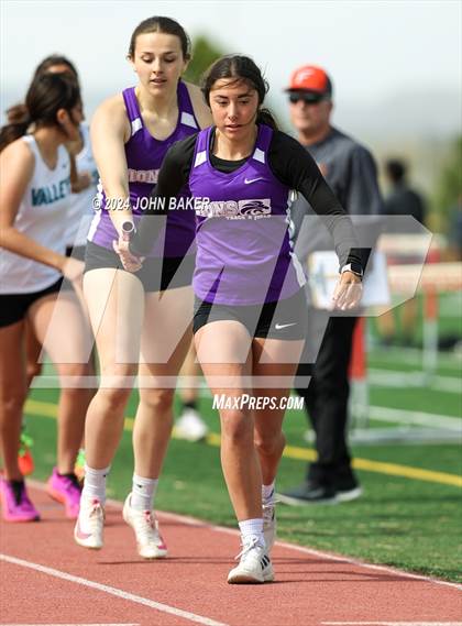 Thumbnail 2 in Fernley Invitational (4X800M Relay) photogallery.