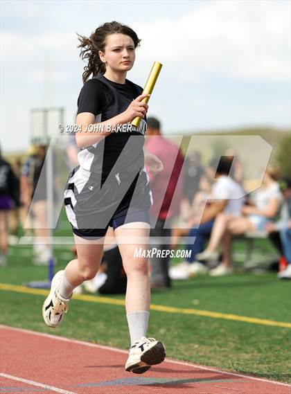 Thumbnail 2 in Fernley Invitational (4X800M Relay) photogallery.