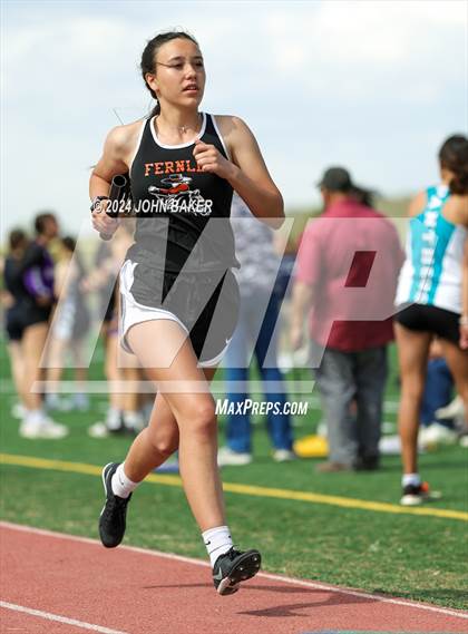 Thumbnail 1 in Fernley Invitational (4X800M Relay) photogallery.