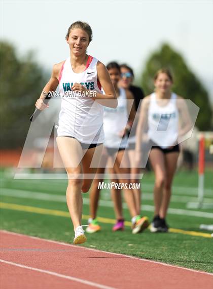 Thumbnail 3 in Fernley Invitational (4X800M Relay) photogallery.